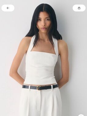 NWOT Aritzia Whisper Halter Top-Crepette